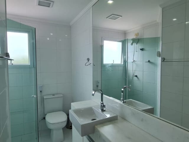 Foto do Apartamento - Ótimo apartamento à venda com 3 suítes frente mar na Prainha, linda vista para Ilhabela, em Caraguatatuba, SP | Israel Imoveis