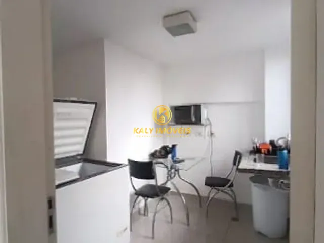 Apartamento 2 quartos e 1 banheiro, à venda, no bairro Vila Homero Thon em Santo André