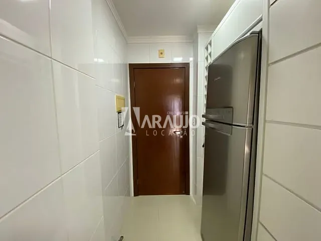 Apartamento 3 quartos e 2 banheiros, para alugar, no bairro Praia Brava em Itajaí