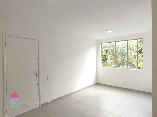 Apartamento com 67m² 3 quartos e 2 banheiros, para alugar, no bairro Jardim Santa Efigênia em São Paulo