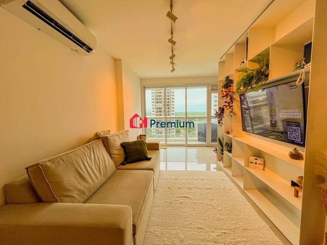 Apartamento 2 quartos e 2 banheiros, à venda, no bairro Barra da Tijuca em Rio de Janeiro