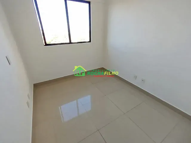 Apartamento com 94m² 3 quartos e 1 banheiro, para alugar, no bairro Monte Castelo em Teresina