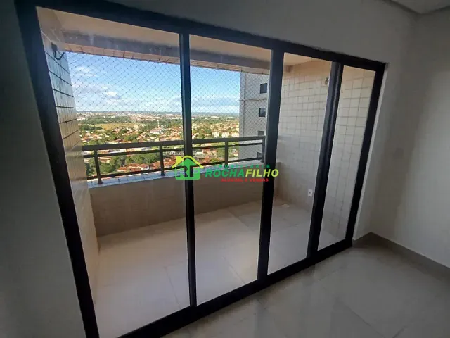 Apartamento com 94m² 3 quartos e 1 banheiro, para alugar, no bairro Monte Castelo em Teresina