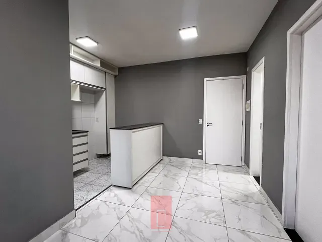 Apartamento 1 quarto e 1 banheiro, à venda ou para alugar, no bairro Barra Funda em São Paulo