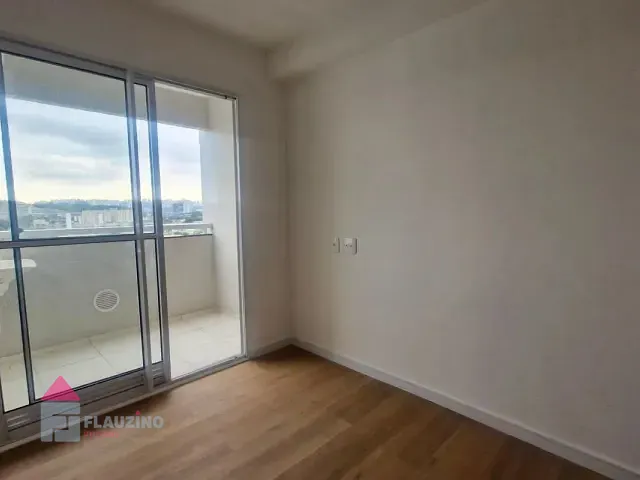 Apartamento com 40m² 2 quartos e 1 banheiro, para alugar, no bairro Jardim São Luís em São Paulo