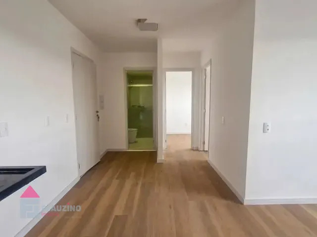 Apartamento com 40m² 2 quartos e 1 banheiro, para alugar, no bairro Jardim São Luís em São Paulo
