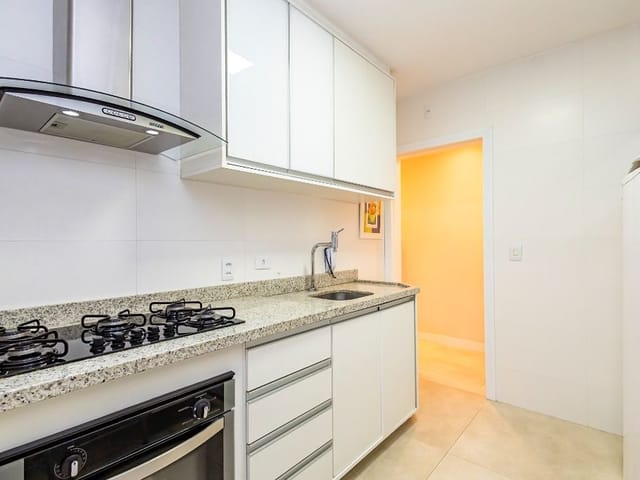 Apartamento 3 quartos e 2 banheiros, à venda, no bairro Cristo Rei em Curitiba