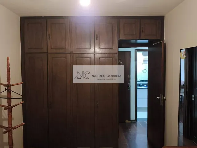 Apartamento com 141m² 4 quartos e 3 banheiros, à venda, no bairro Centro em Londrina