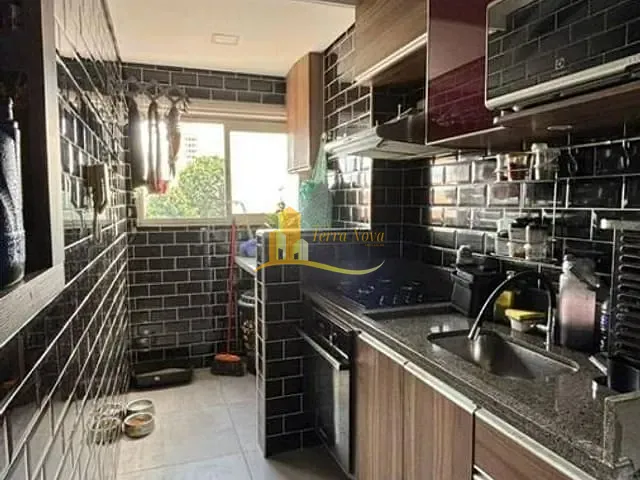 Apartamento com 47m² 2 quartos e 2 banheiros, à venda, no bairro Vila Carmosina em São Paulo
