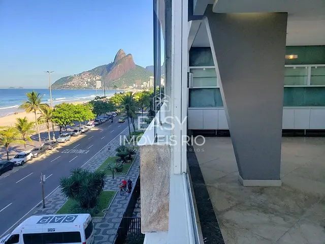Apartamento com 220m² 4 quartos e 5 banheiros, à venda, no bairro Ipanema em Rio de Janeiro