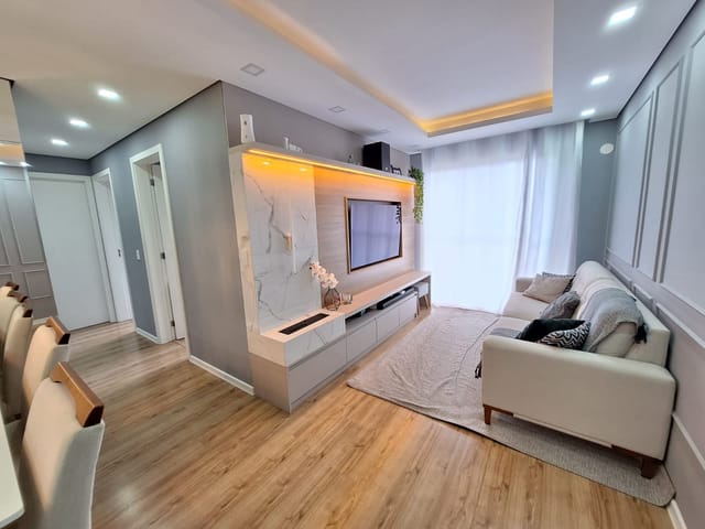 Foto do Apartamento - Santa Cândida, Apartamento com 59 metros privativos, 3 quartos, sacada, cozinha com armários e 1 vaga de garagem coberta. | Imobiliária GreenVille