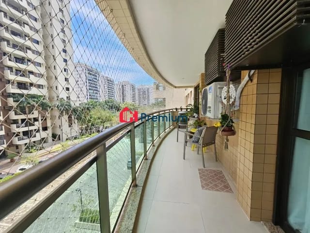 Apartamento 2 quartos e 2 banheiros, à venda, no bairro Barra da Tijuca em Rio de Janeiro