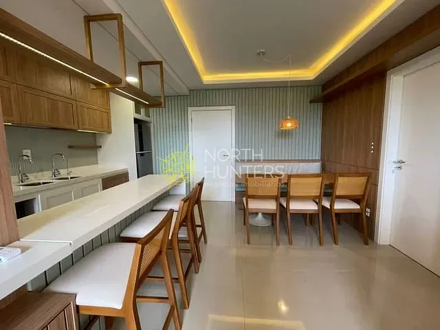 Apartamento com 107m² 2 quartos e 2 banheiros, para alugar, no bairro Jurerê Internacional em Florianópolis