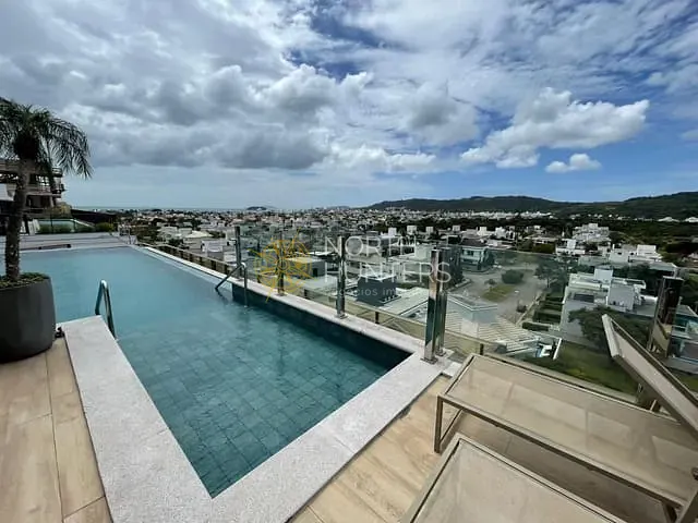 Apartamento com 107m² 2 quartos e 2 banheiros, para alugar, no bairro Jurerê Internacional em Florianópolis