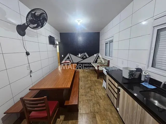 Apartamento 2 quartos e 1 banheiro, para alugar, no bairro Praia do Sonho em Palhoça