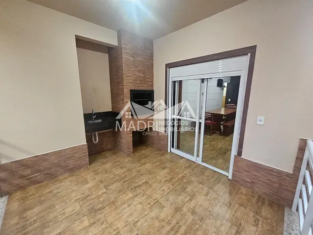 Apartamento 2 quartos e 1 banheiro, para alugar, no bairro Praia do Sonho em Palhoça