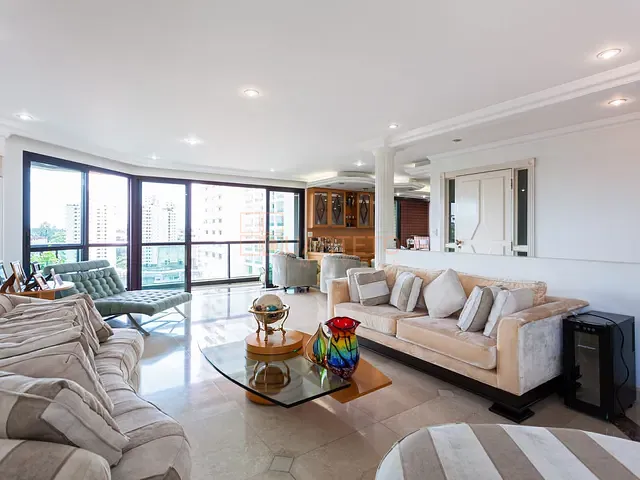 Apartamento 4 quartos e 4 banheiros, à venda, no bairro Centro em Guarulhos