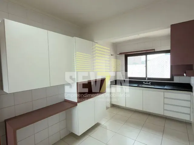 Apartamento com 135m², à venda, no bairro Vila Mesquita em Bauru
