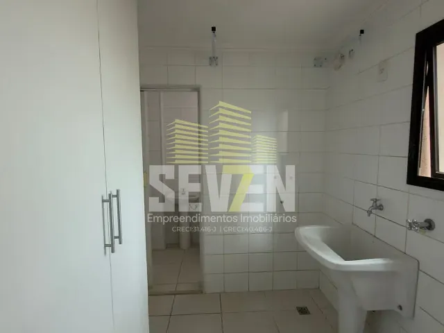 Apartamento com 135m², à venda, no bairro Vila Mesquita em Bauru