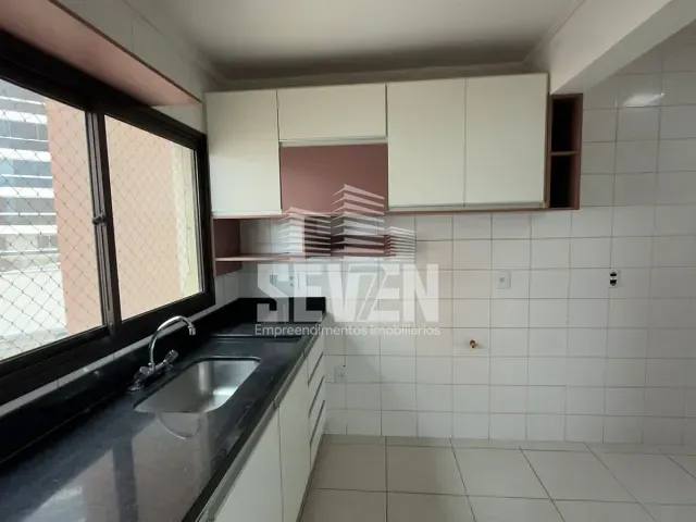 Apartamento com 135m² 3 quartos e 2 banheiros, à venda, no bairro Vila Mesquita em Bauru