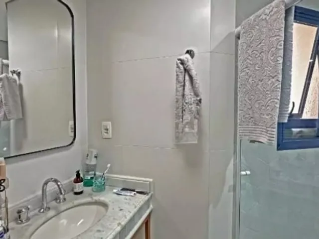 Apartamento 4 quartos e 5 banheiros, para alugar, no bairro Vila Bastos em Santo André