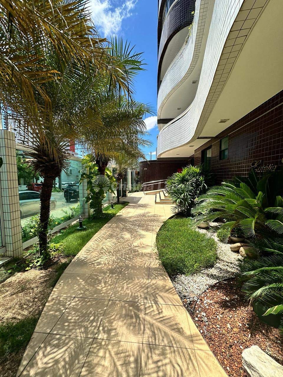 Apartamento à venda com 4 quartos, 140m² - Foto 8