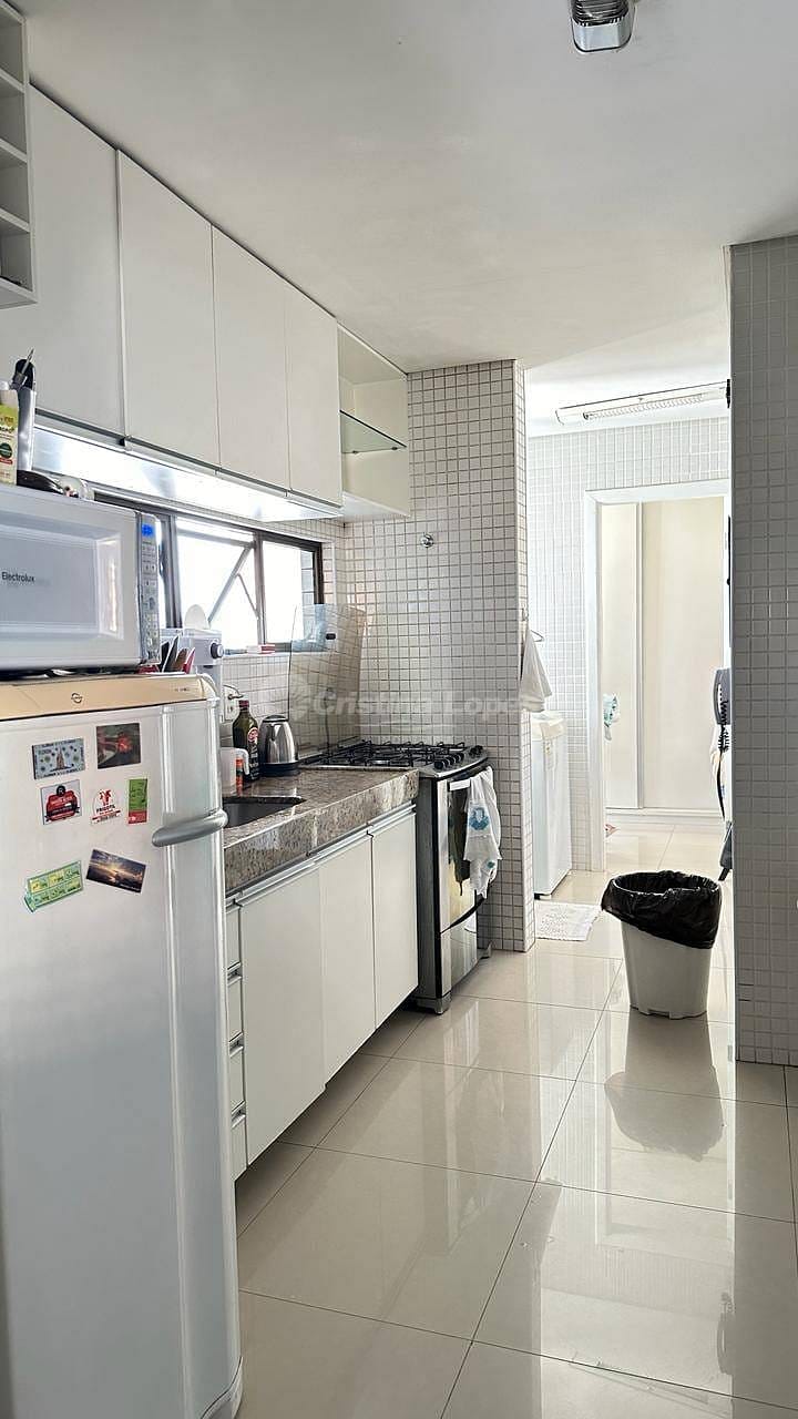 Apartamento à venda com 4 quartos, 140m² - Foto 5