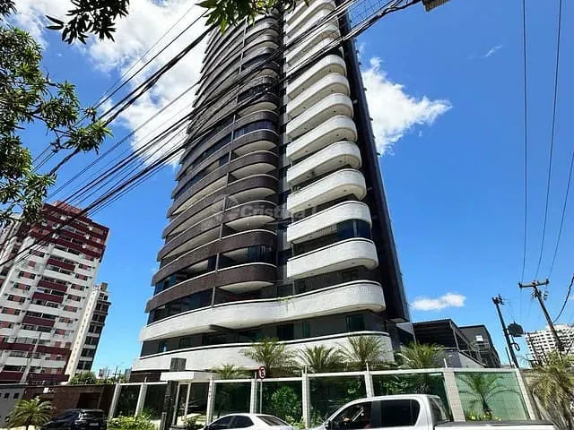 Apartamento 4 quartos e 4 banheiros, à venda, no bairro Jóquei em Teresina