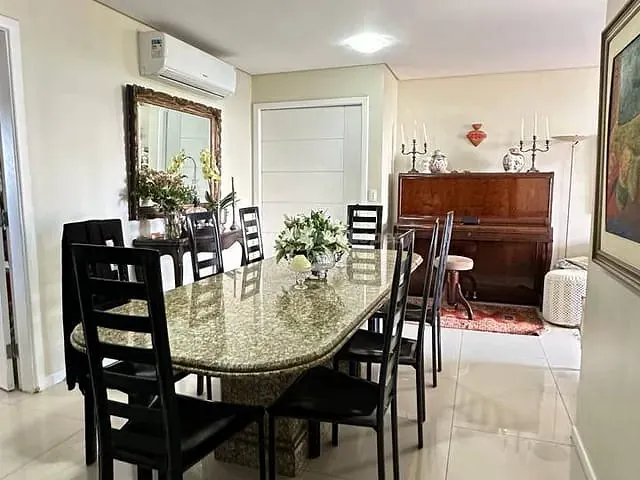 Apartamento 4 quartos e 4 banheiros, à venda, no bairro Jóquei em Teresina