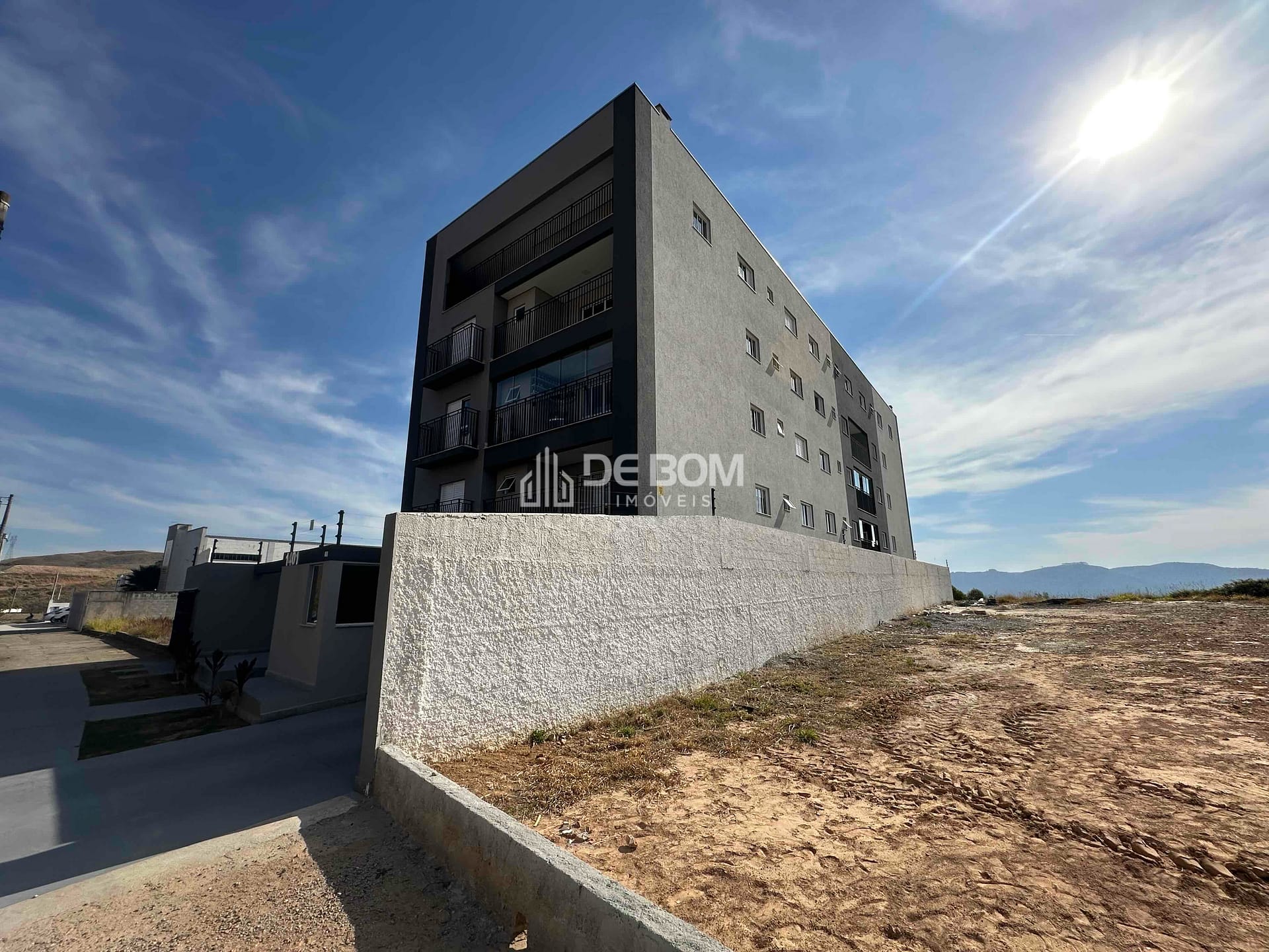 Apartamento para alugar com 3 quartos, 120m² - Foto 4