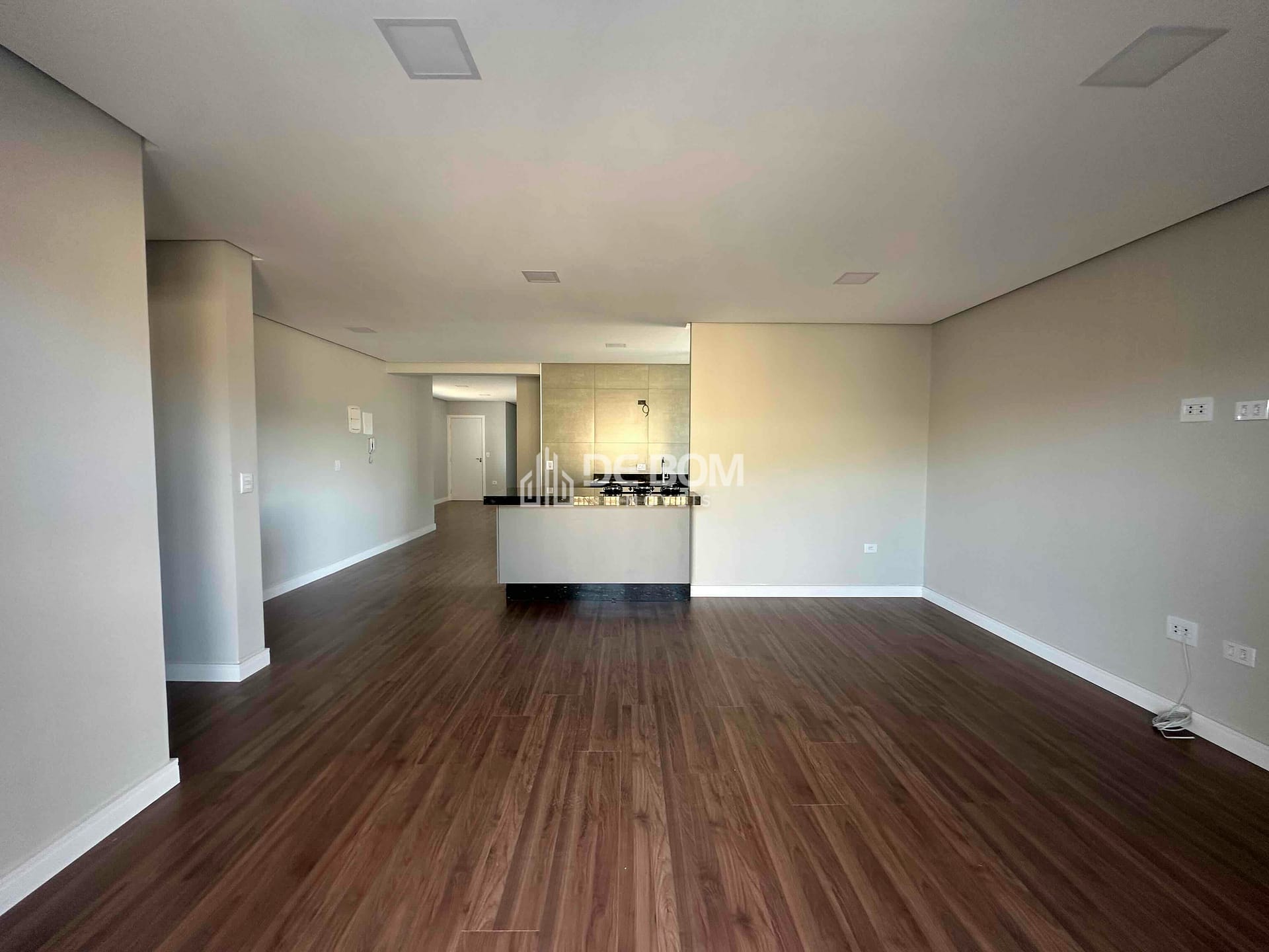 Apartamento para alugar com 3 quartos, 120m² - Foto 26