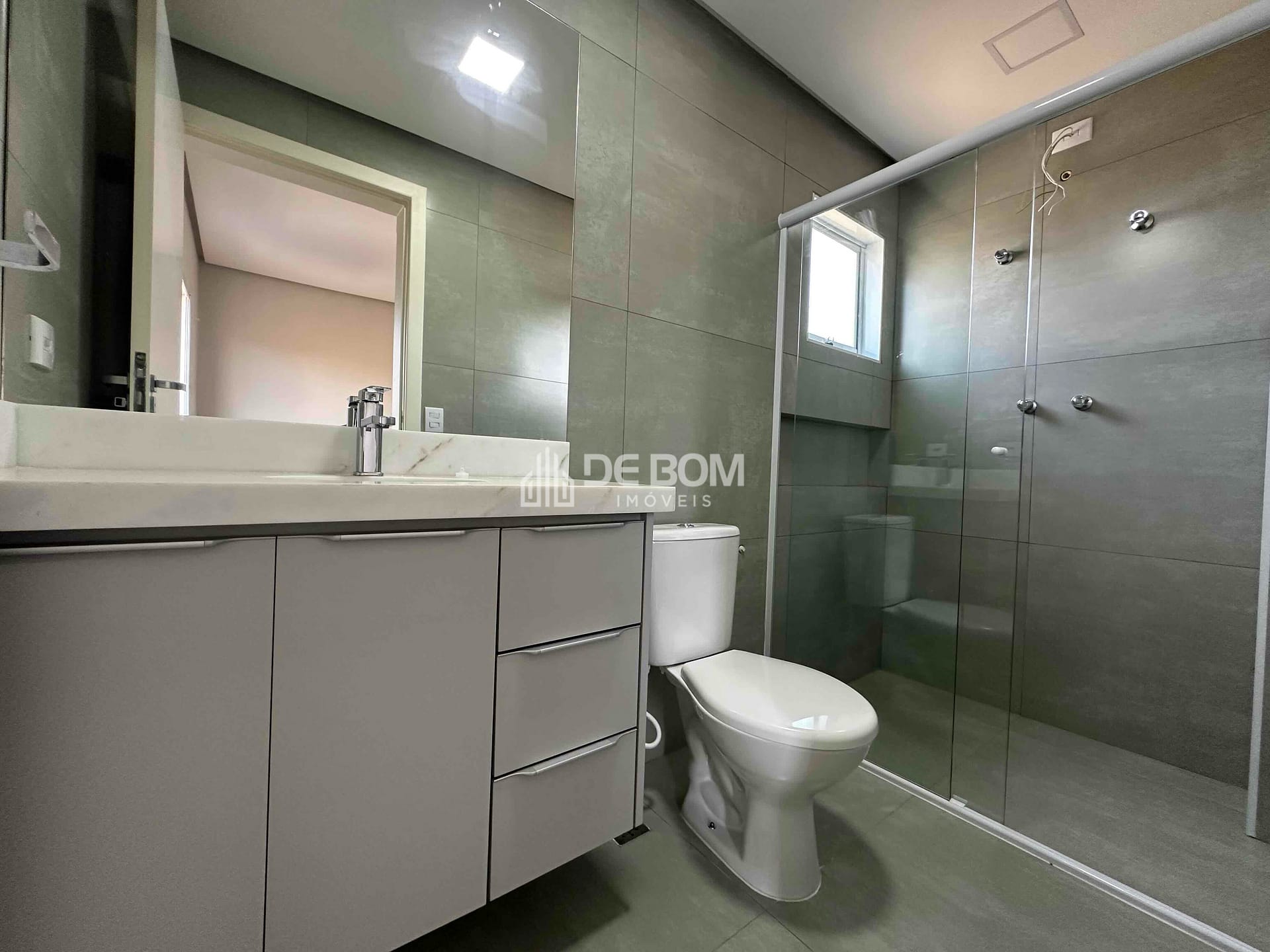 Apartamento para alugar com 3 quartos, 120m² - Foto 40