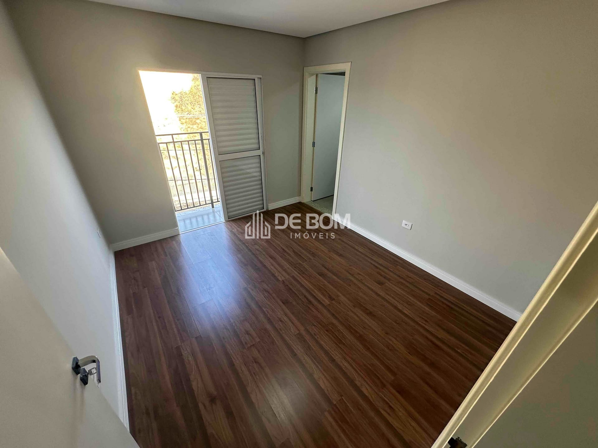 Apartamento para alugar com 3 quartos, 120m² - Foto 35