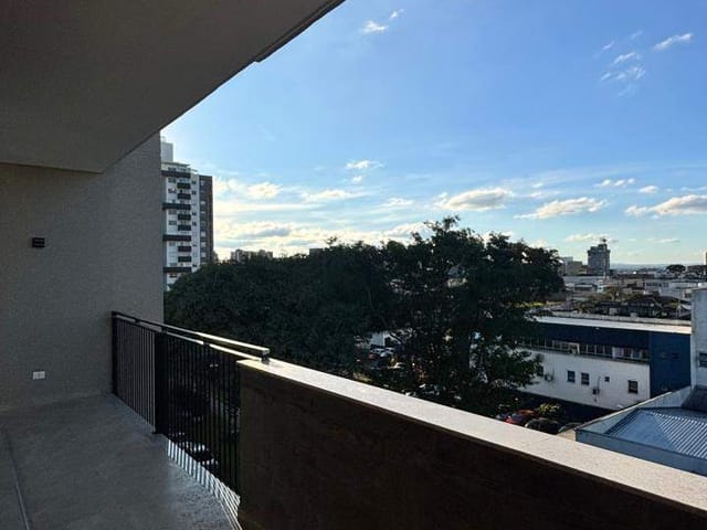 Apartamento com 89m² 3 quartos e 2 banheiros, para alugar, no bairro São Pedro em São José dos Pinhais
