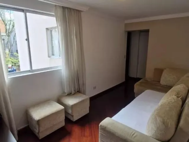 Apartamento 3 quartos e 2 banheiros, à venda, no bairro Centro em Curitiba