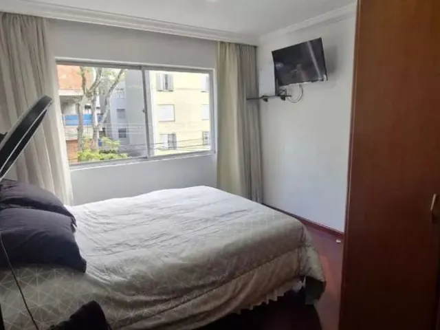 Apartamento 3 quartos e 2 banheiros, à venda, no bairro Centro em Curitiba