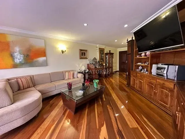 Apartamento 3 quartos e 3 banheiros, à venda, no bairro Várzea em Teresópolis
