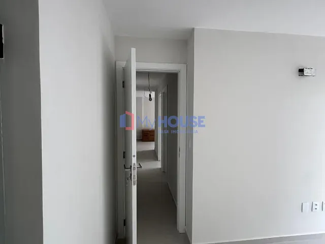 Apartamento 3 quartos e 2 banheiros, à venda ou para alugar, no bairro São Francisco em Ilhéus