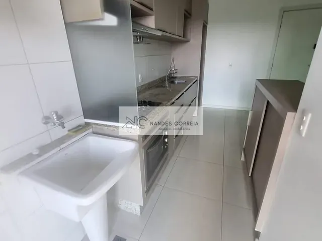 Apartamento 3 quartos e 2 banheiros, à venda, no bairro Jardim Higienópolis em Londrina
