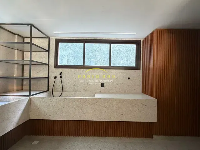 Apartamento 1 quarto e 1 banheiro, à venda, no bairro Ondina em Salvador