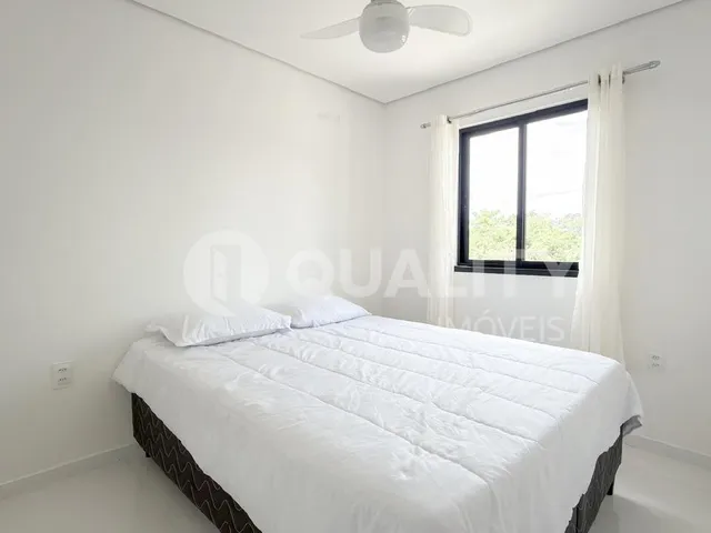 Apartamento 2 quartos e 1 banheiro, para alugar, no bairro Lagoa Redonda em Fortaleza
