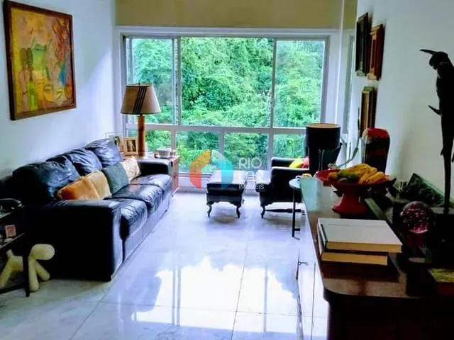 Apartamento com 96m² 2 quartos e 1 banheiro, à venda, no bairro Copacabana em Rio de Janeiro