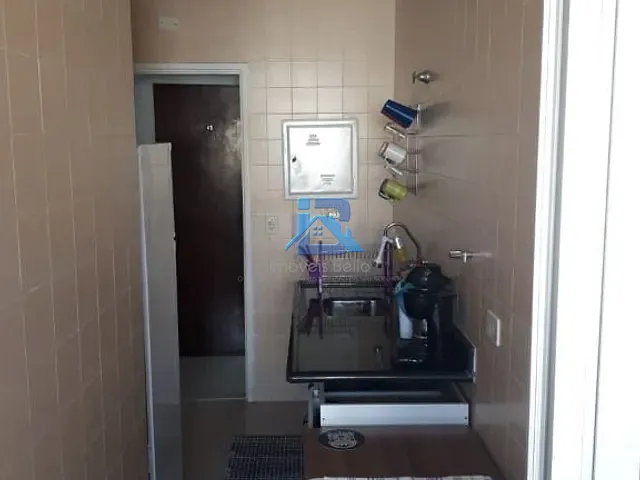 Apartamento 2 quartos e 2 banheiros, à venda, no bairro Jardim Três Marias em Guarujá