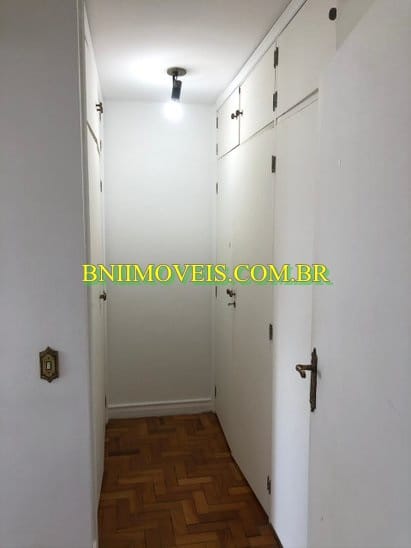 Apartamento para alugar com 3 quartos, 128m² - Foto 9