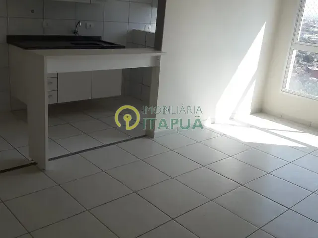 Apartamento 3 quartos e 1 banheiro, à venda, no bairro Champagnat em Londrina