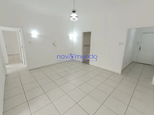 Apartamento com 110m² 3 quartos e 1 banheiro, para alugar, no bairro Copacabana em Rio de Janeiro