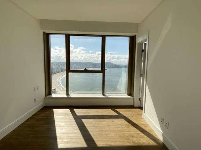 Foto do Apartamento - Yachthouse By Pininfarina - Apartamento Vista mar à Venda em Balneário Camboriú - 4 Suítes mais dependência, 3 Vagas | Versailles Brasil