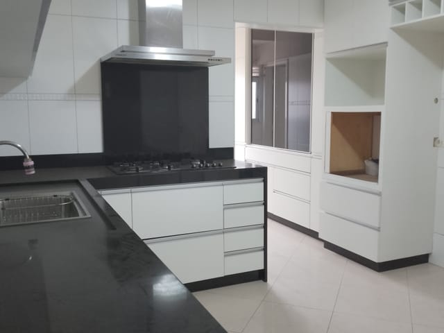 Apartamento com 176m² 4 quartos e 6 banheiros, à venda, no bairro Santa Paula em São Caetano do Sul