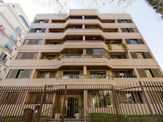Apartamento 3 quartos e 5 banheiros, à venda, no bairro Champagnat em Curitiba