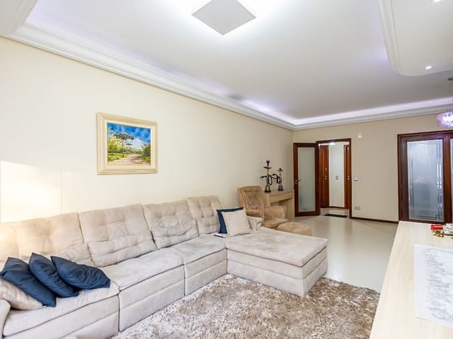 Apartamento 3 quartos e 5 banheiros, à venda, no bairro Champagnat em Curitiba
